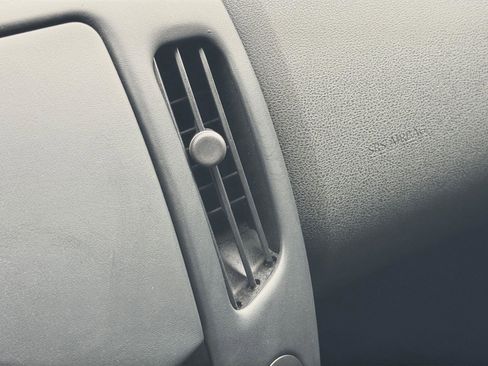 Used 2014 Nissan 370Z Touring w/ Sport Package image 35