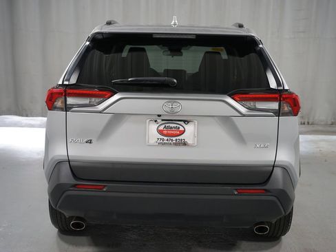 Certified 2024 Toyota RAV4 XLE FWD image 7