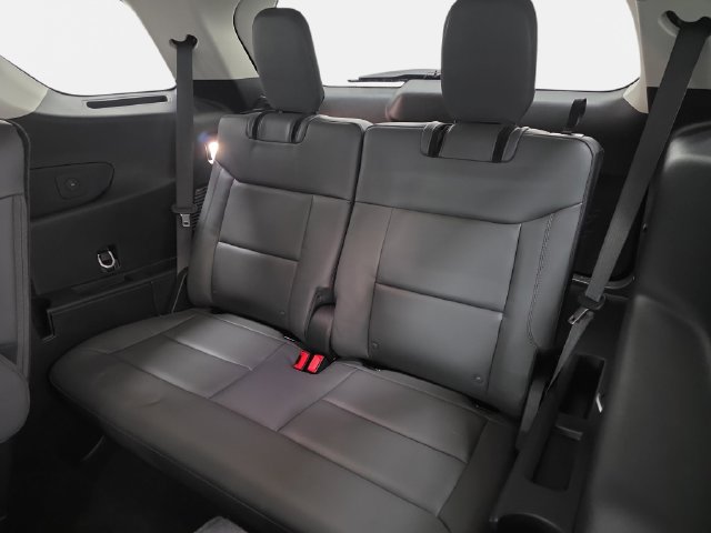 Used 2026 Ford Explorer Active w/ Active Comfort Package AWD/4WD image 36