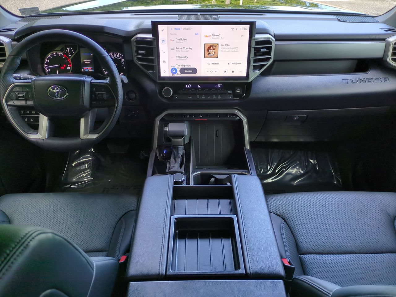 Used 2025 Toyota Tundra SR5 w/ SR5 Premium Package AWD/4WD image 15