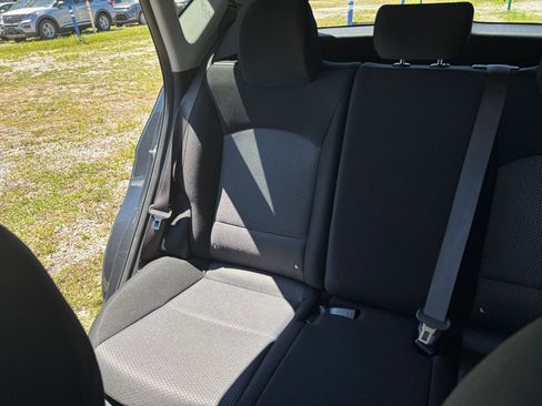 Used 2025 Kia Soul LX w/ LX Technology Package FWD image 38