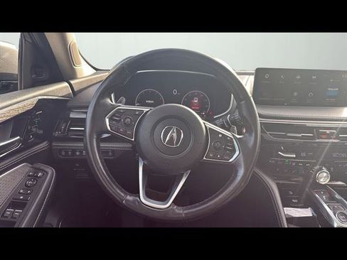 Used 2023 Acura MDX SH-AWD w/ Advance Package image 11