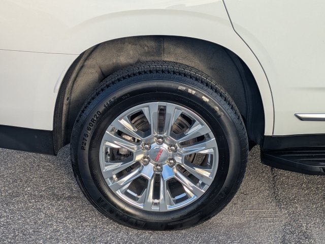 Used 2024 GMC Yukon Denali RWD image 11