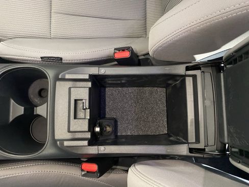 Used 2025 Subaru Legacy Premium image 19