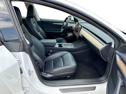 Certified 2023 Tesla Model 3 Standard Range RWD image 13