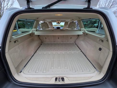 Used 2015 Volvo XC70 T6 Platinum w/ Protection Package image 32