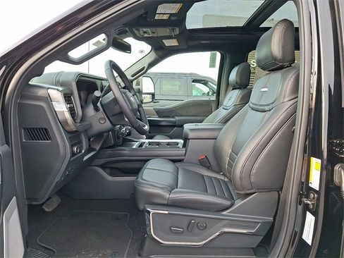 New 2026 Ford F350 Platinum image 6