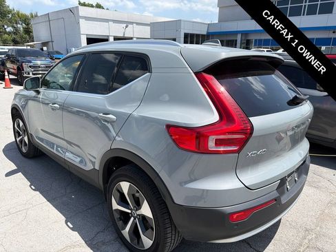 Used 2024 Volvo XC40 B5 Plus AWD/4WD image 4