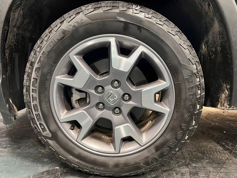 Used 2023 Honda Passport TrailSport image 31