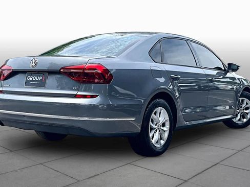 Used 2018 Volkswagen Passat 2.0T S w/ Driver Assistance Package FWD image 13
