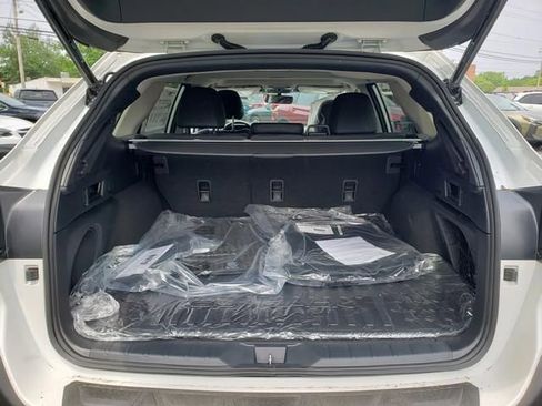 Used 2025 Subaru Outback Limited image 5