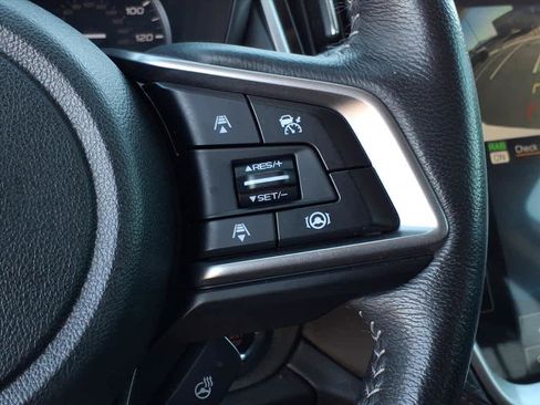 Certified 2022 Subaru Outback Limited image 41