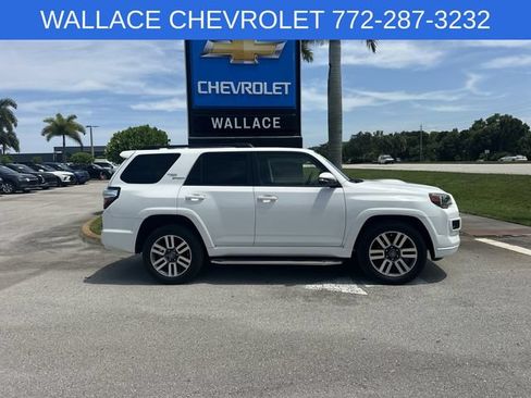 Used 2022 Toyota 4Runner TRD Sport w/ Technology Package RWD image 5