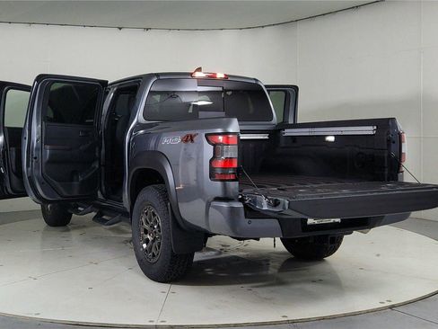 Certified 2026 Nissan Frontier PRO-4X w/ Pro-4x Convenience Package image 11