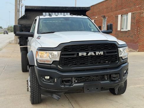 Used 2019 RAM 5500 Tradesman AWD/4WD image 3