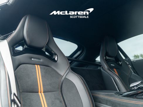 Used 2021 Mercedes-Benz AMG GT Black Series image 12