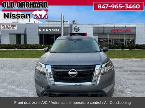 Used 2024 Nissan Pathfinder SL w/ Cargo Package image 5