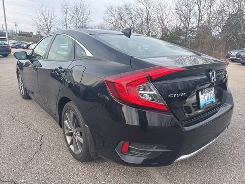 Used 2019 Honda Civic EX image 3