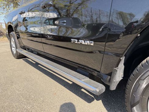Used 2019 RAM 1500 Big Horn AWD/4WD image 7