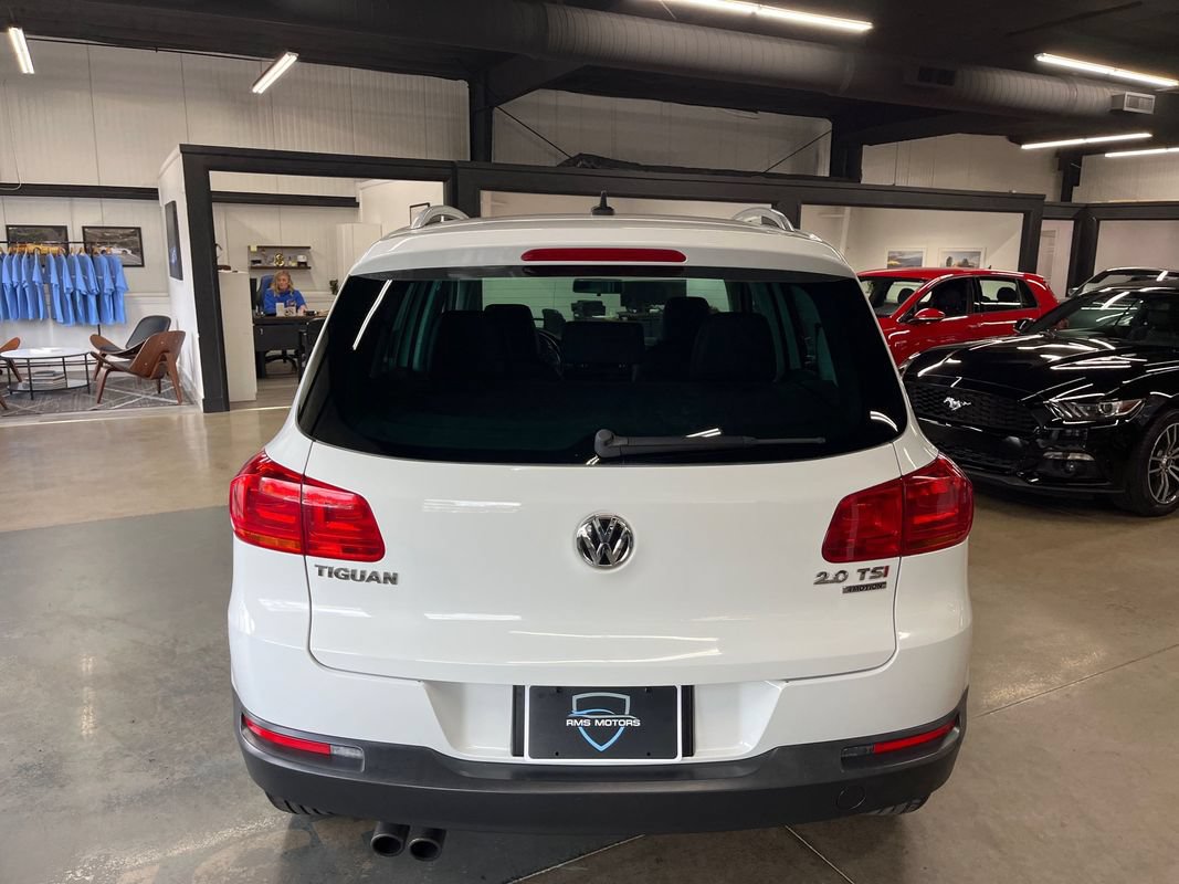 Used 2014 Volkswagen Tiguan SE AWD/4WD image 12