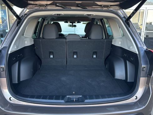 Used 2023 Subaru Forester Premium image 23