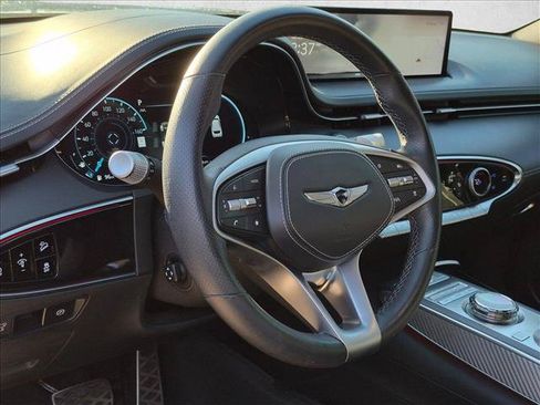 Used 2023 Genesis GV70 2.5T w/ Sport Prestige Package AWD/4WD image 3