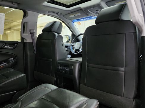 Used 2017 Chevrolet Tahoe Premier image 18