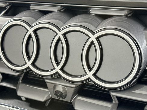 Used 2026 Audi Q5 Premium AWD/4WD image 15