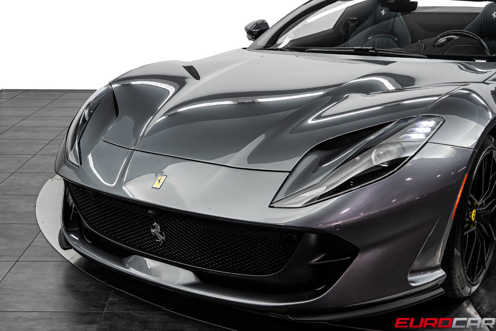 Used 2022 Ferrari 812 GTS RWD image 15