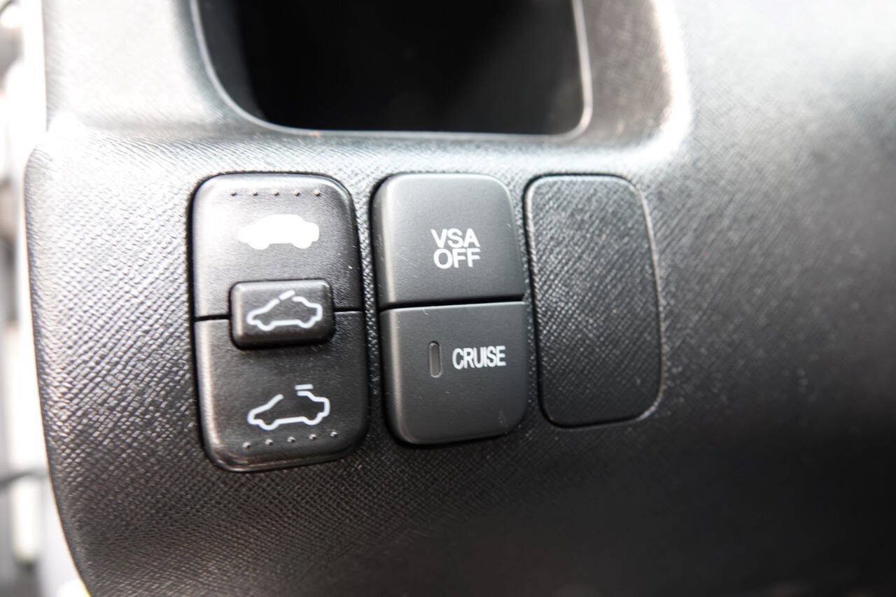 Used 2005 Honda CR-V EX image 87