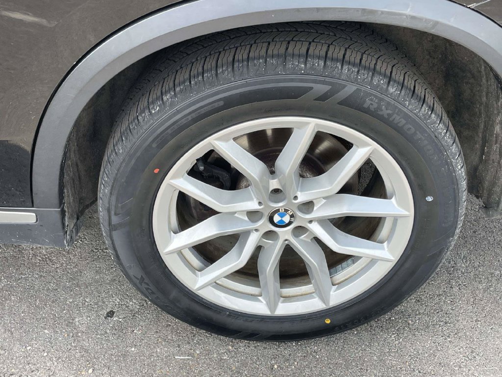 Used 2019 BMW X5 xDrive40i AWD/4WD image 9