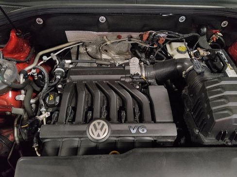Used 2021 Volkswagen Atlas SE w/ Panoramic Sunroof Package FWD image 30