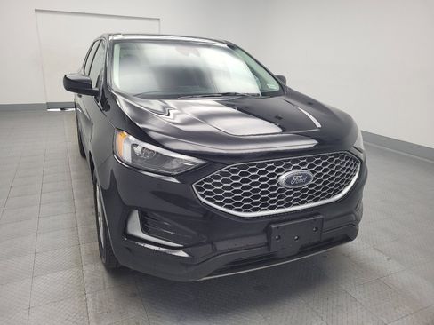 Used 2024 Ford Edge SEL image 14