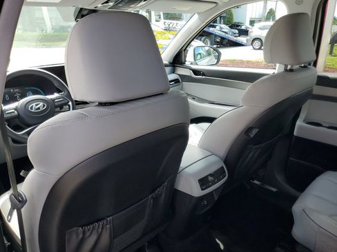 Used 2025 Hyundai Palisade SEL AWD/4WD image 12
