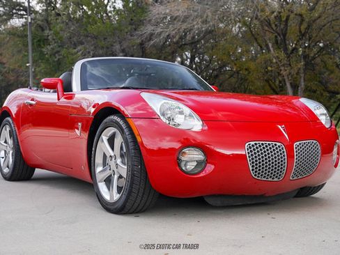Used 2006 Pontiac Solstice Convertible w/ Premium Package image 12
