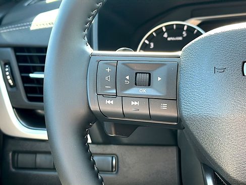 New 2026 Nissan Rogue SV image 19