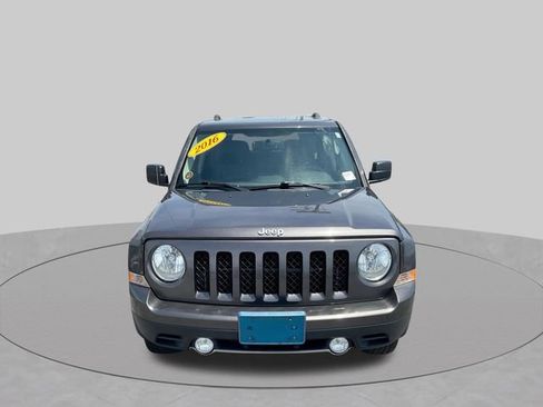 Used 2016 Jeep Patriot High Altitude AWD/4WD image 9