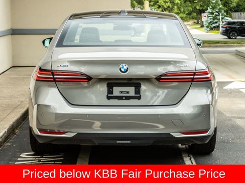 Used 2024 BMW 540i xDrive AWD/4WD image 6