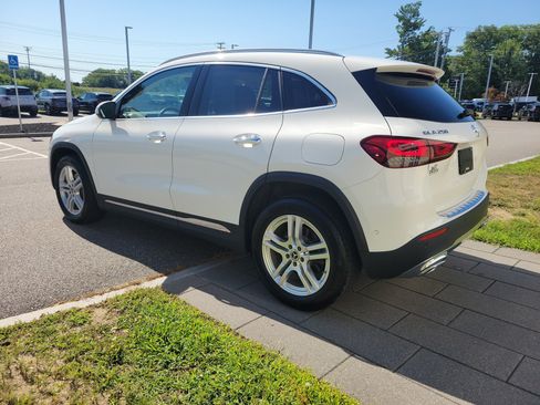 Used 2023 Mercedes-Benz GLA 250 4MATIC image 5