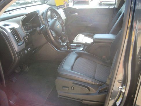 Used 2018 Chevrolet Colorado Z71 image 14