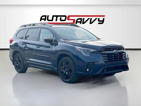 Used 2024 Subaru Ascent Onyx Edition image 1