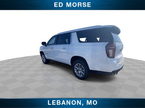 Used 2023 Chevrolet Suburban Premier image 7