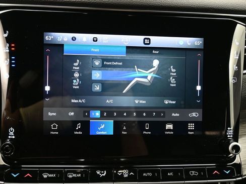Used 2024 Jeep Wagoneer L Series II RWD image 23