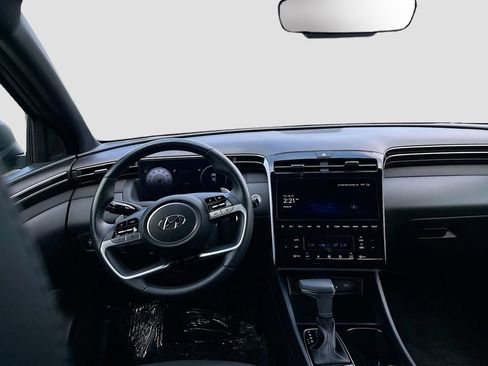 Used 2024 Hyundai Santa Cruz Limited AWD/4WD image 23