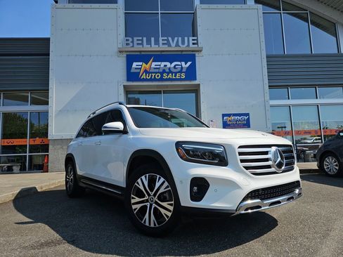 Used 2024 Mercedes-Benz GLB 250 4MATIC image 10