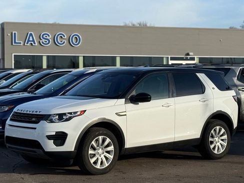Used 2018 Land Rover Discovery Sport SE image 1