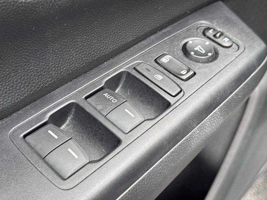Used 2024 Honda CR-V LX image 26