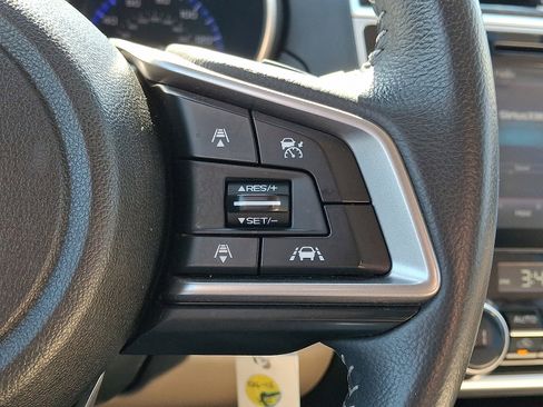 Used 2019 Subaru Outback 2.5i Premium image 23