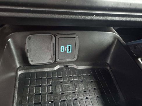 Used 2024 Ford Bronco Wildtrak image 39