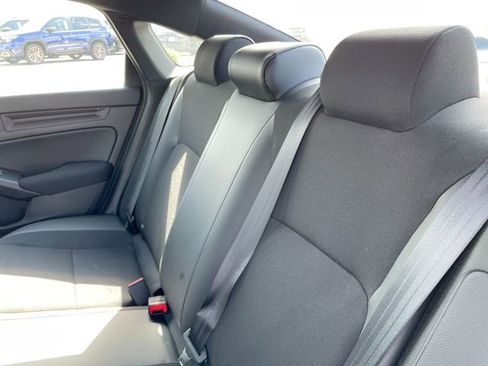 Used 2023 Honda Civic Sport image 12